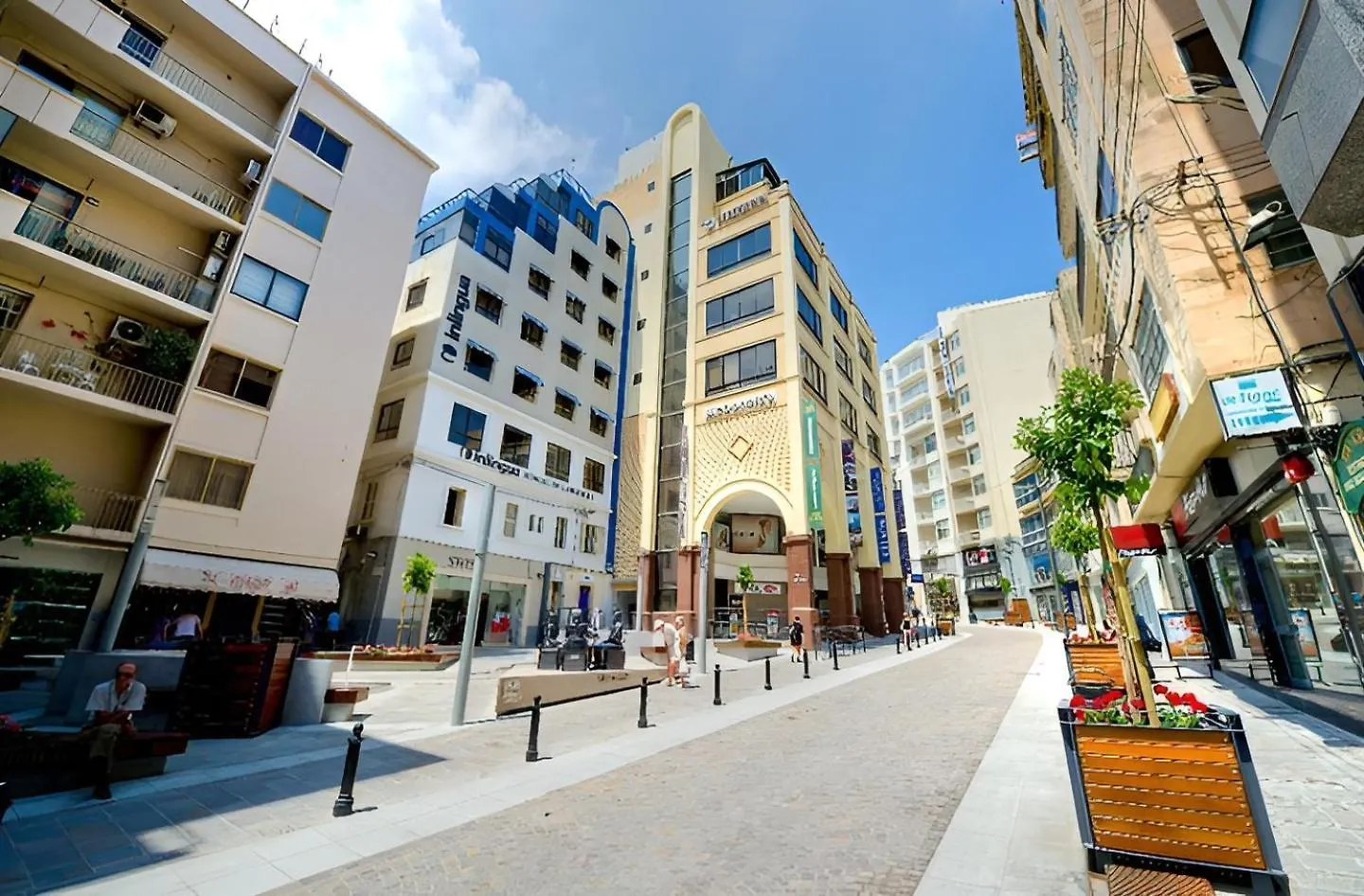 Idyllic Apartment With Valletta And Harbour Views Sliema Malta